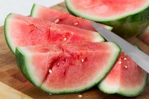 小玉スイカの育て方！定植から収穫までの栽培のコツを徹底解説！