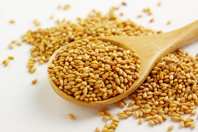 ゴマの栽培方法・育て方！種まきの仕方から収穫時期や方法までご紹介！