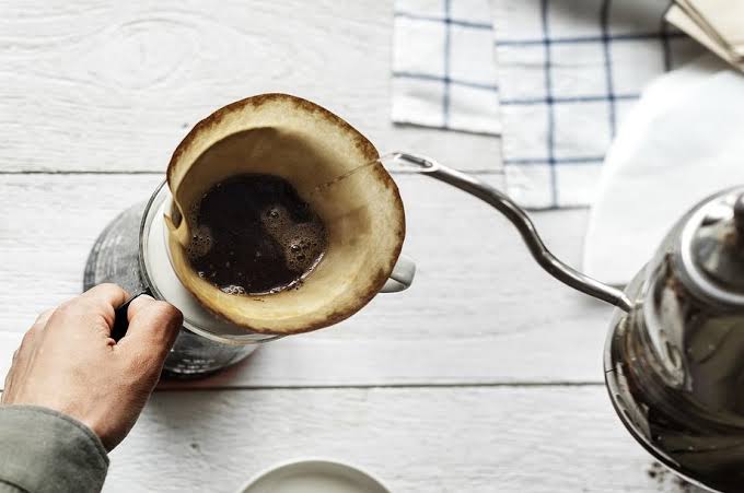 コーヒーかすの再利用法5選！除草効果や肥料としても使えるの？のイメージ