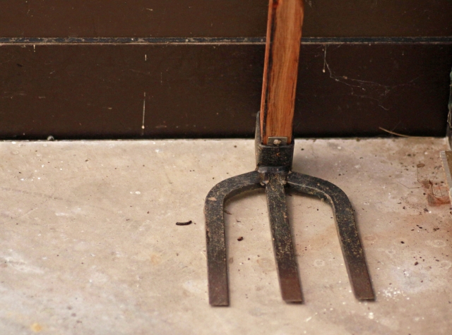 備中鍬の用途と使い方!初心者でも扱いやすいおすすめの鍬も5つ紹介