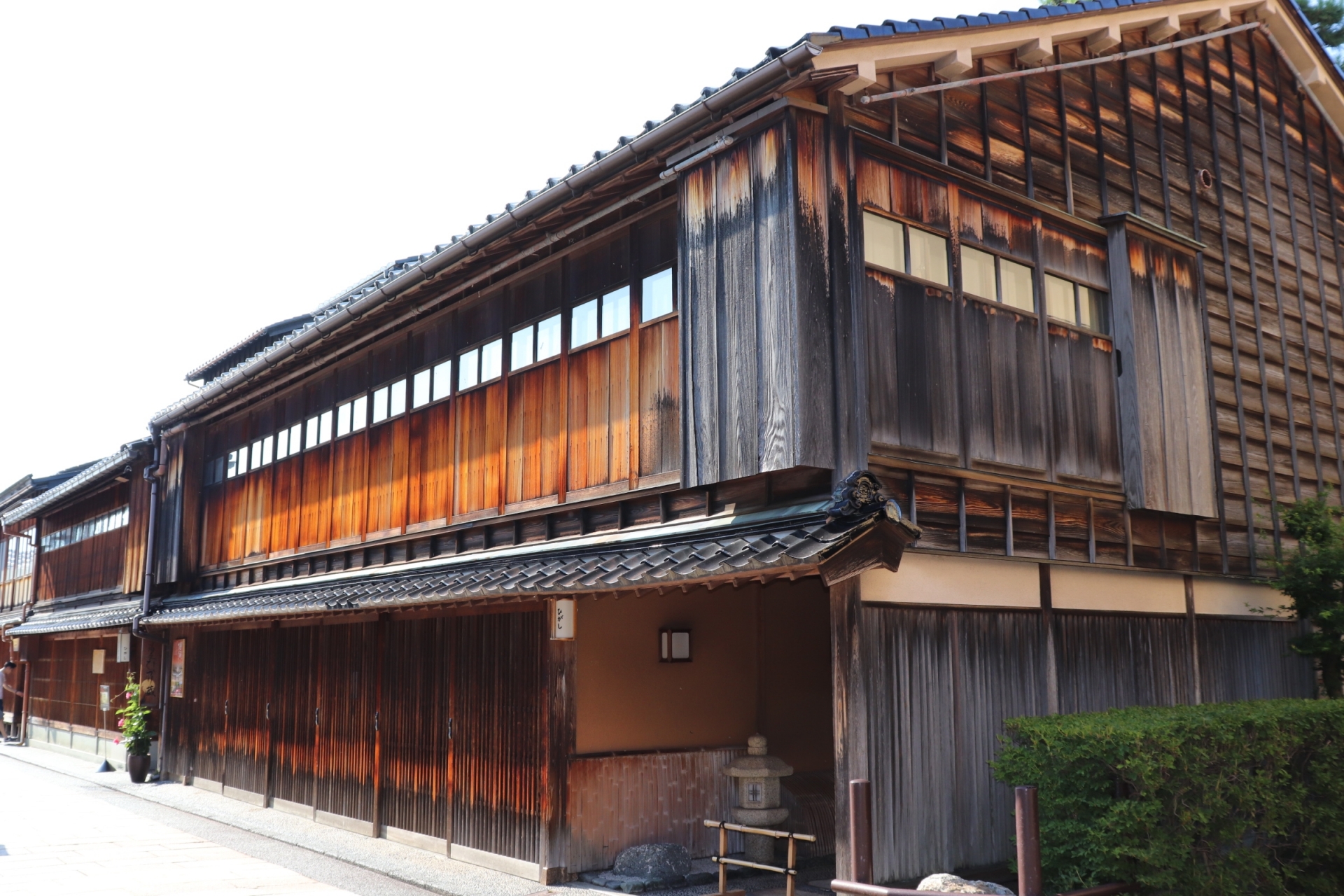 木虫籠（きむすこ）とは？構造や魅力を紹介！目隠しフェンスにもなる？