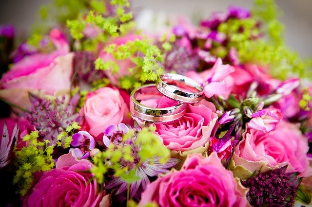 絶対に喜ばれるフラワーギフト13選!プレゼントに鉄板のおすすめの花は?のイメージ