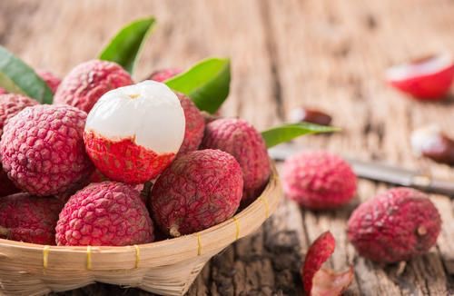 ライチの美味しい食べ方!皮の上手な剥き方や甘みを増す方法を紹介のイメージ