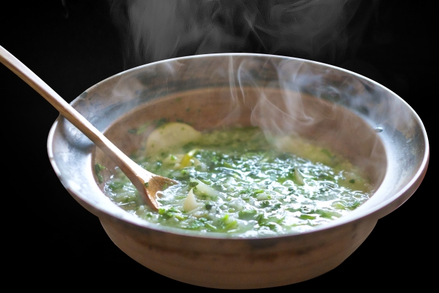 七草粥の「七草」って何?いつ食べる?意味・歴史や作り方もご紹介!