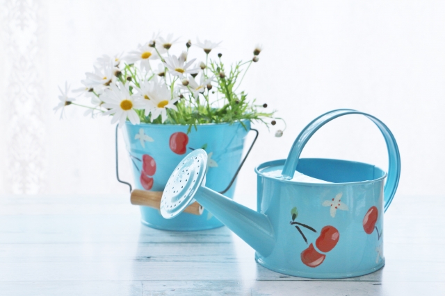 ブリキのじょうろおすすめ10選!その魅力や選び方のコツを紹介!
